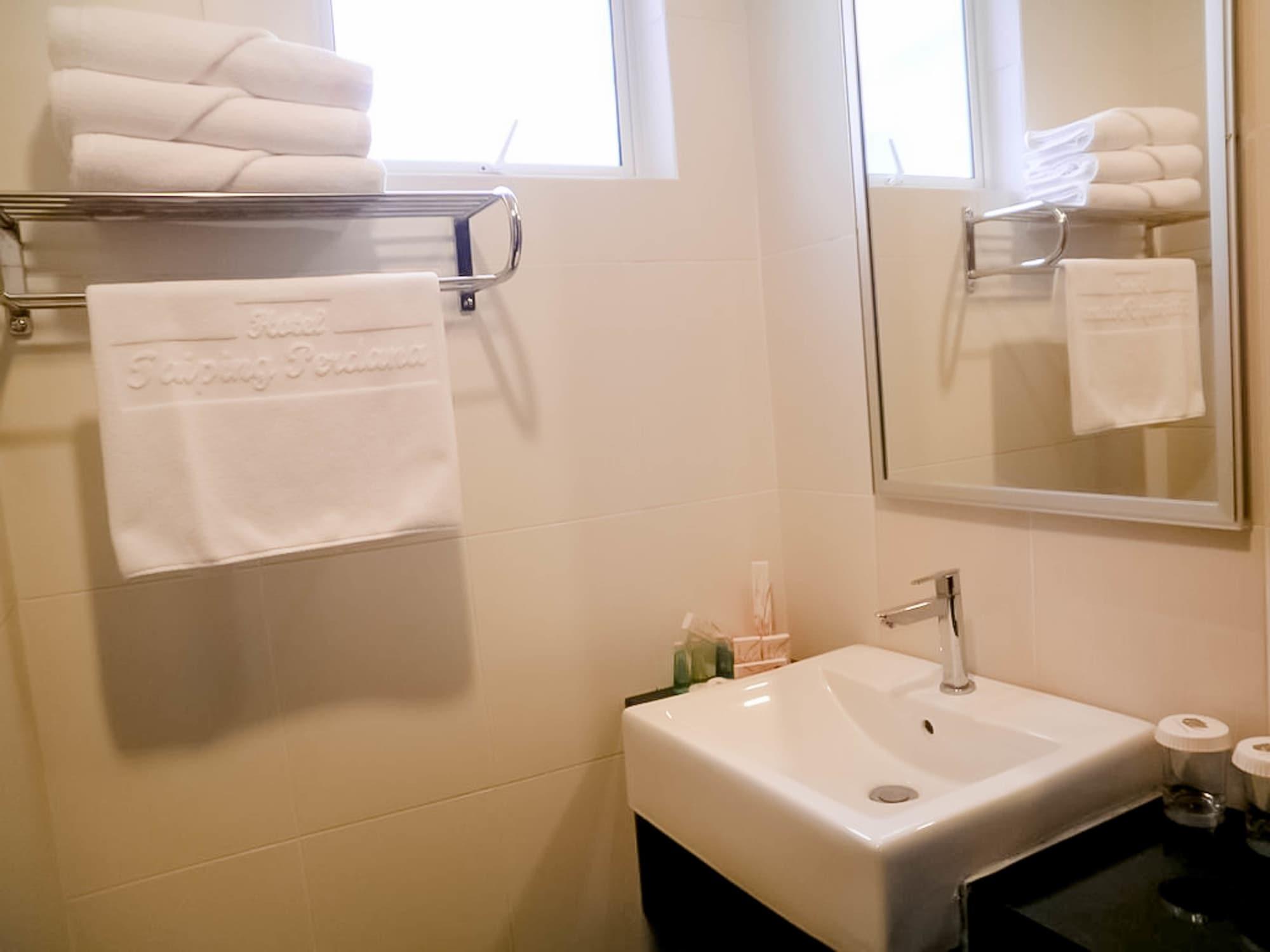 Hotel Taiping Perdana Екстер'єр фото