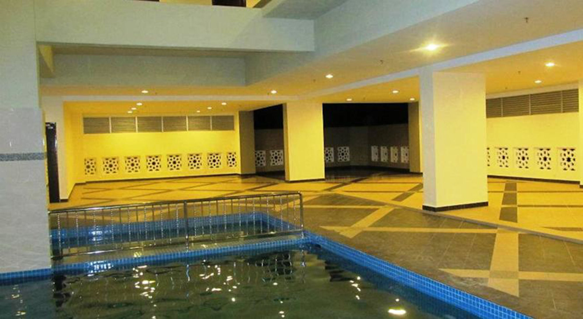 Hotel Taiping Perdana Екстер'єр фото